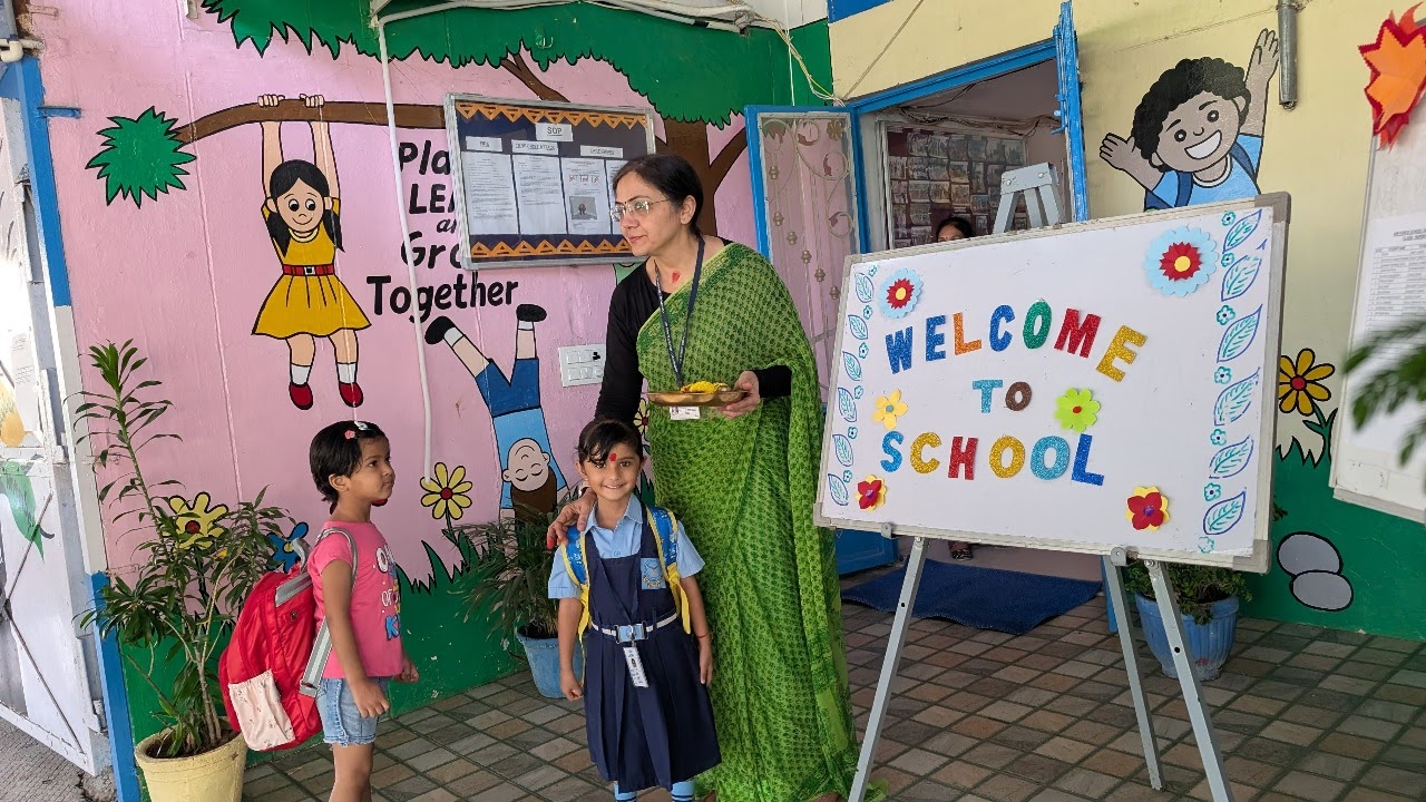 Air Force School Makarpura